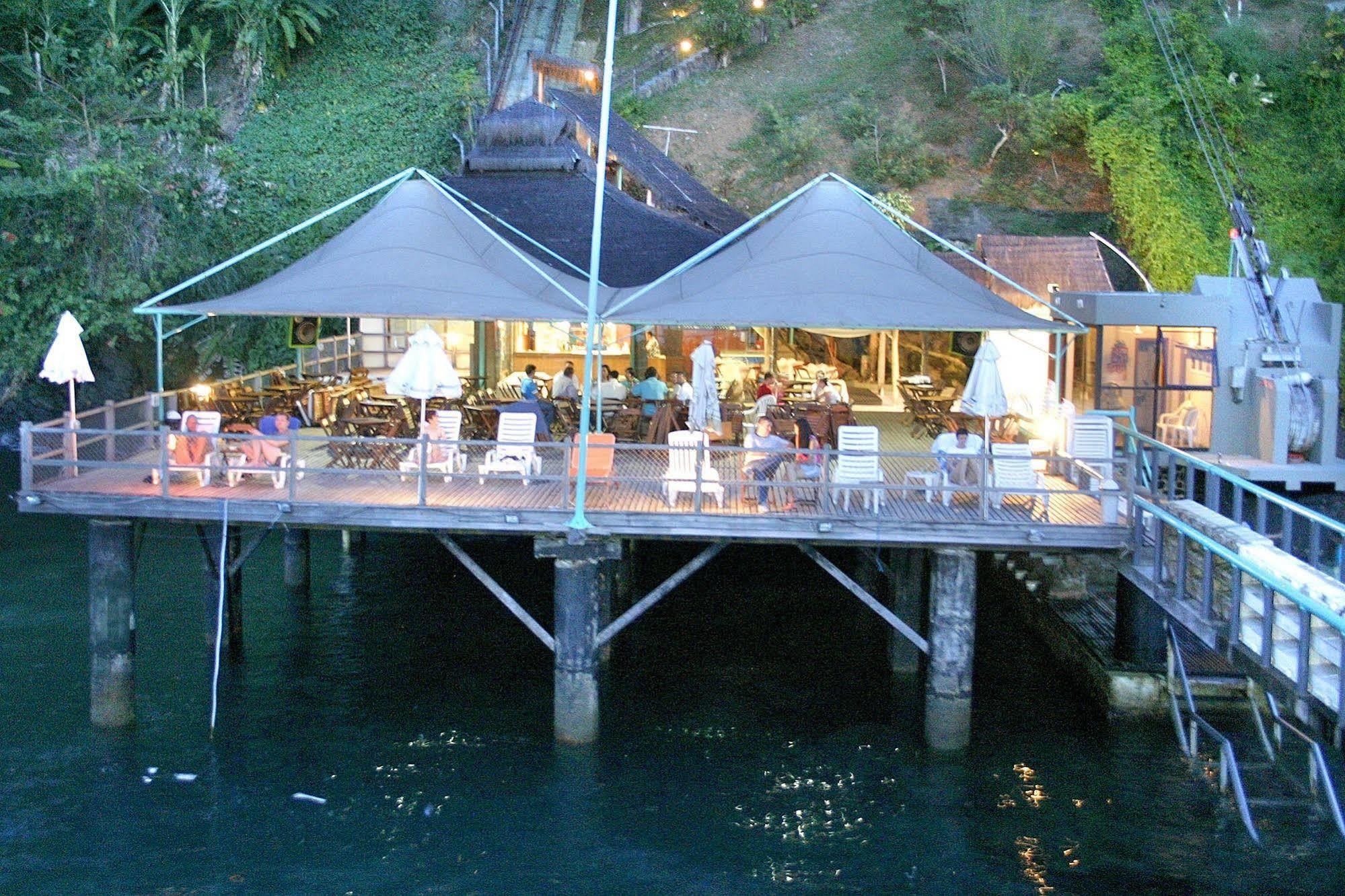 Sol Victoria Marina Hotel ซัลวาดอร์ ภายนอก รูปภาพ